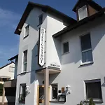 Hotel-doerfler Garni Kahl am Main