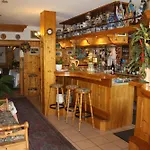Ξενοδοχείο Hotel-doerfler Garni 3*