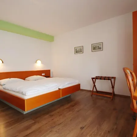 Hotel-doerfler Garni Hotel Kahl am Main