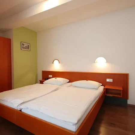Hotel Hotel-doerfler Garni Kahl am Main