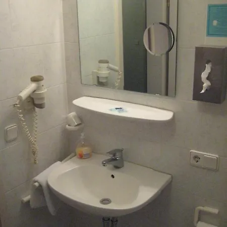Hotel-doerfler Garni Hotel Kahl am Main