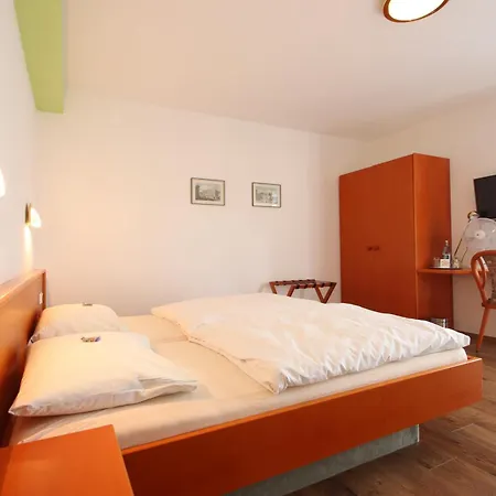 Hotel-doerfler Garni Hotel 3*