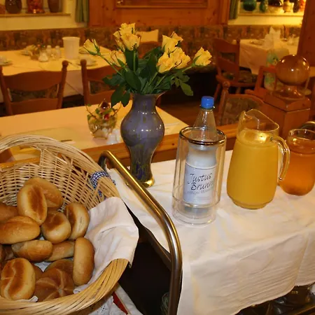 Hotel-doerfler Garni