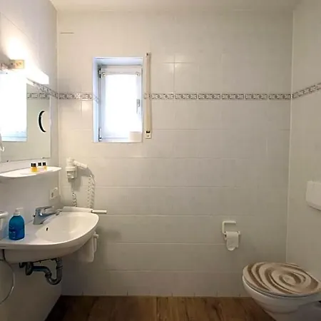 Hotel-doerfler Garni 3* Kahl am Main