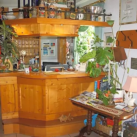 Hotel-doerfler Garni