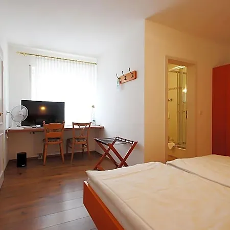 Ξενοδοχείο Hotel-doerfler Garni 3*