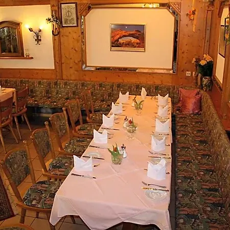 Hotel-doerfler Garni