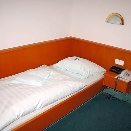 Hotel-doerfler Garni 3* Kahl am Main